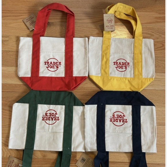 Set of 4 Limited Edition! Trader Joe’s Colorful Canvas Mini Tote Bags 2025 NWT - Picture 7 of 12